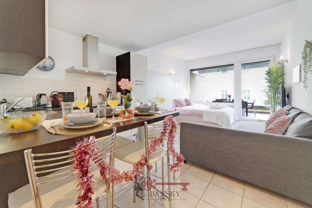 'Cuore Di Rose' Parking - Welcome Set, Netflix, For 4 Persons -By Easylife Swiss Лугано Екстер'єр фото